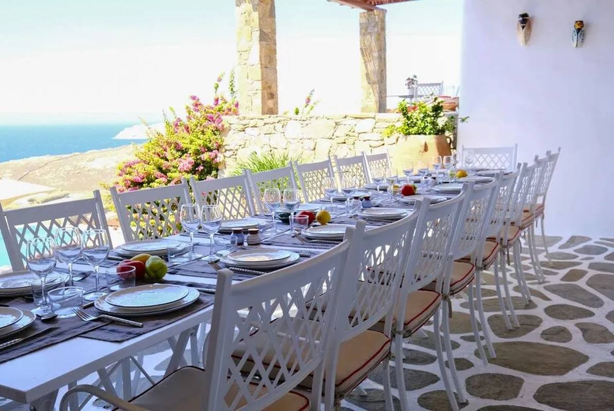 Villa Megalo — al fresco dining table